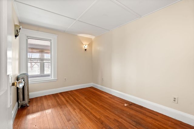 74 Myrtle St, Lynn, MA 01905