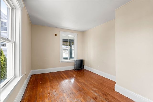 74 Myrtle St, Lynn, MA 01905