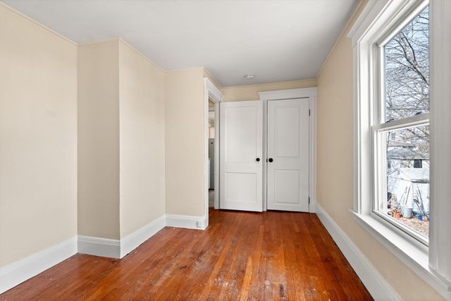 74 Myrtle St, Lynn, MA 01905