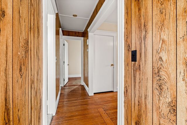 74 Myrtle St, Lynn, MA 01905