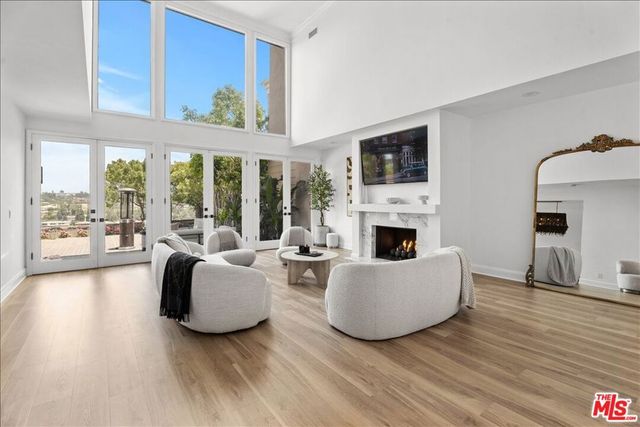 12303 Ridge Circle, Los Angeles, CA 90049