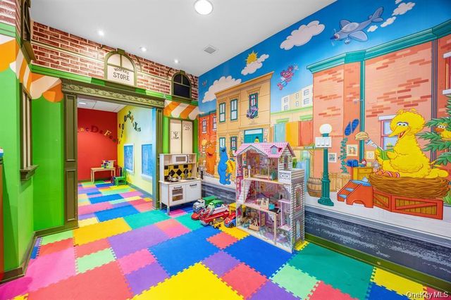 175 Huguenot Street PH-302, New Rochelle, NY 10801