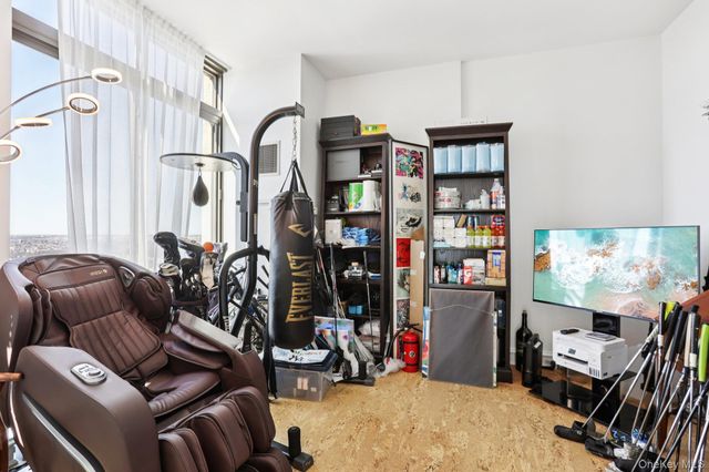 175 Huguenot Street PH-302, New Rochelle, NY 10801