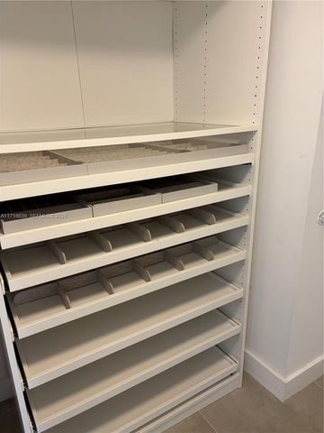 90 Alton Rd 303, Miami Beach, FL 33139