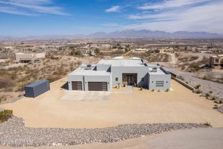 6006 Lark Spur Court, Las Cruces, NM 88007