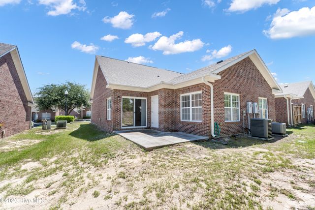 320 Hibiscus Way, Wilmington, NC 28412