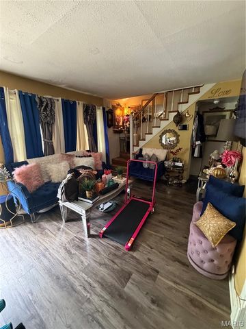 1153 Redman Boulevard, St Louis, MO 63138