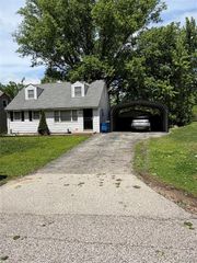 1153 Redman Boulevard, St Louis, MO 63138