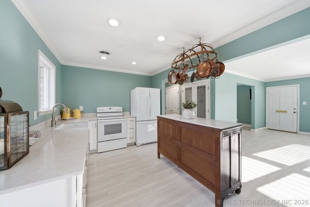 5610 S Madison Place 5610, Tulsa, OK 74105