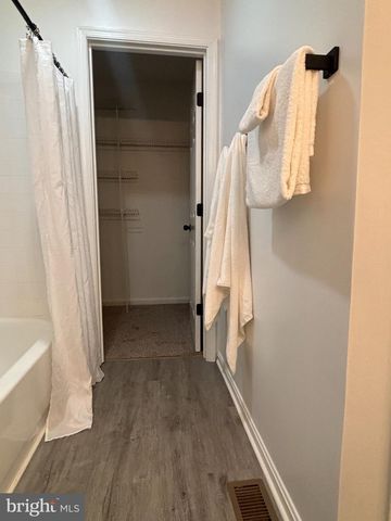 18 HIDDENCREEK CT, Owings Mills, MD 21117