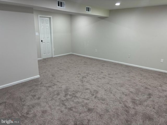 18 HIDDENCREEK CT, Owings Mills, MD 21117
