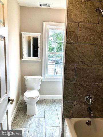 927 SPRING MILL AVE, Conshohocken, PA 19428