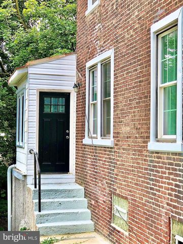 927 SPRING MILL AVE, Conshohocken, PA 19428