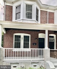 927 SPRING MILL AVE, Conshohocken, PA 19428