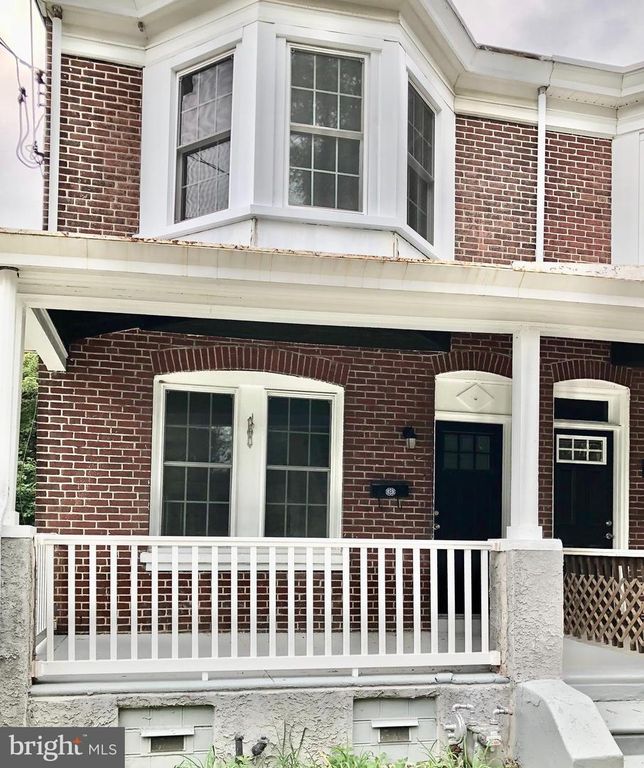927 SPRING MILL AVE, Conshohocken, PA 19428