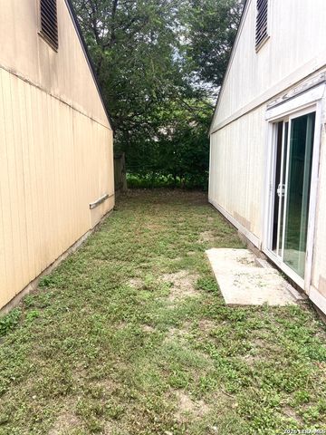 4339 LEHMAN DR, Kirby, TX 78219