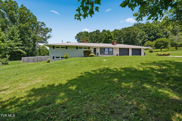 1014 Hammond Avenue, Mount Carmel, TN 37645