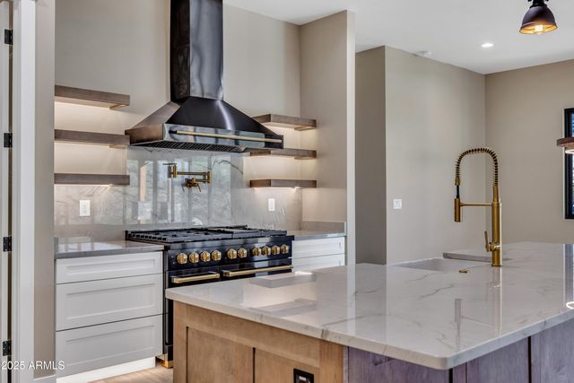 4701 SHARP SHOOTER Way, Prescott, AZ 86301