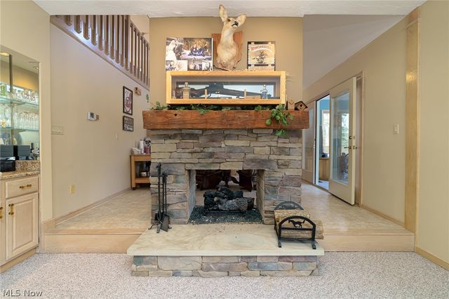 1200 River Road, Hinckley, OH 44233