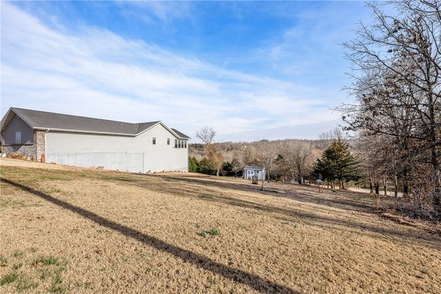 10 Oniell Drive, Bella Vista, AR 72715