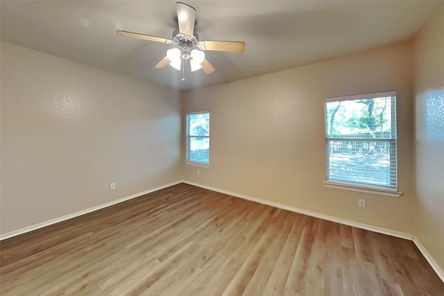 285 Mesa View, Conroe, TX 77316