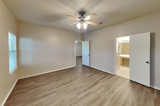 285 Mesa View, Conroe, TX 77316