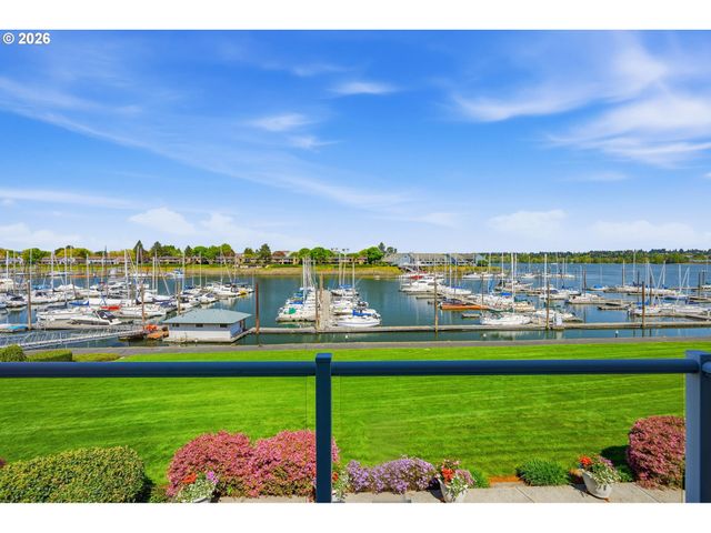 191 N LOTUS BEACH Dr, Portland, OR 97217