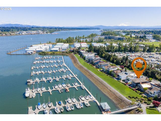191 N LOTUS BEACH Dr, Portland, OR 97217