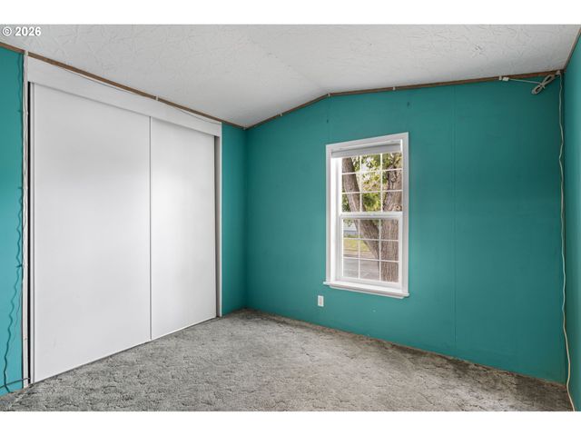 375 LACASA St 103, Eugene, OR 97402
