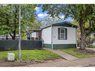 375 LACASA St 103, Eugene, OR 97402
