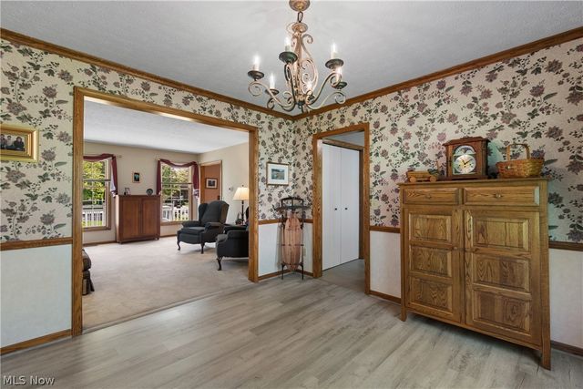 1675 Chatham Avenue NE, North Canton, OH 44720
