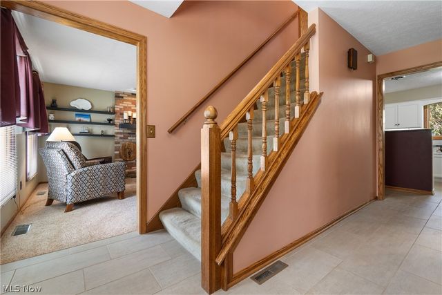 1675 Chatham Avenue NE, North Canton, OH 44720