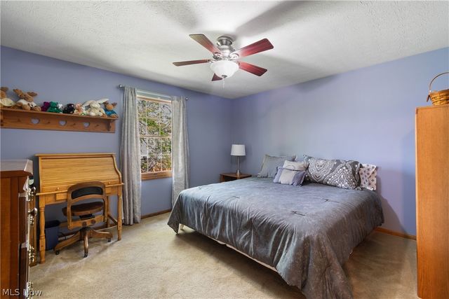 1675 Chatham Avenue NE, North Canton, OH 44720