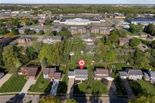 1675 Chatham Avenue NE, North Canton, OH 44720