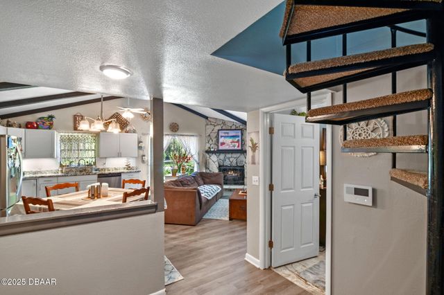 138 Forest Lane, Orange City, FL 32763