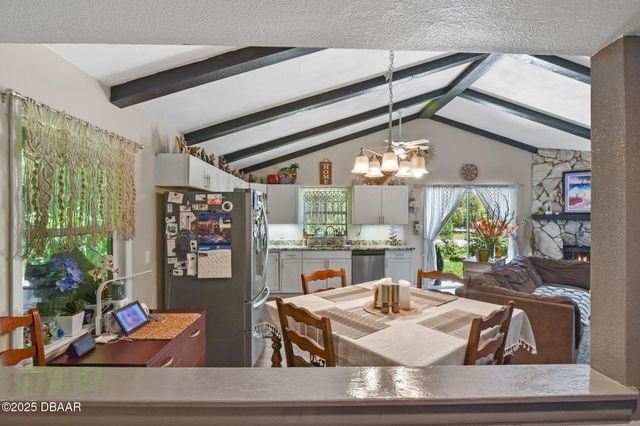 138 Forest Lane, Orange City, FL 32763