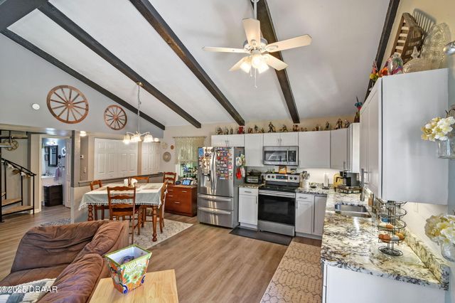 138 Forest Lane, Orange City, FL 32763