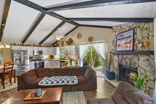 138 Forest Lane, Orange City, FL 32763