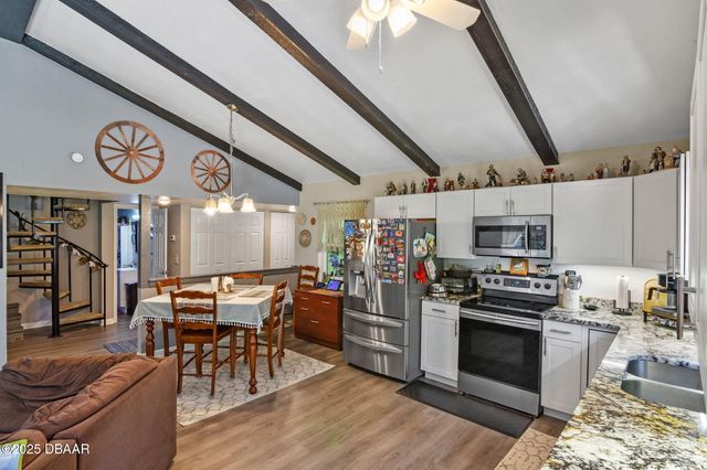 138 Forest Lane, Orange City, FL 32763