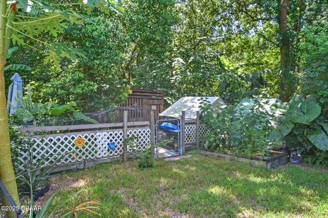 138 Forest Lane, Orange City, FL 32763