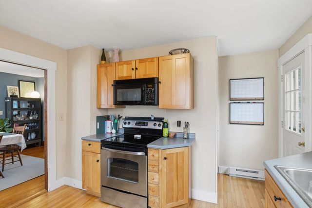 24 Atlantic Avenue, Dover, NH 03820