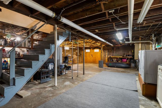 24 Atlantic Avenue, Dover, NH 03820