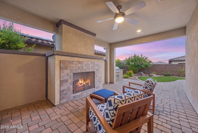 13335 W MILTON Drive, Peoria, AZ 85383