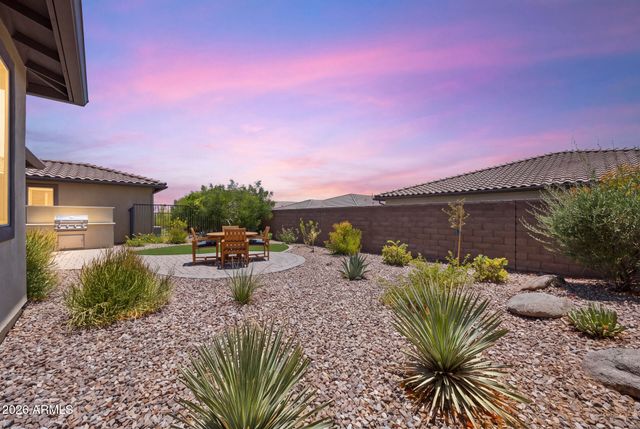 13335 W MILTON Drive, Peoria, AZ 85383