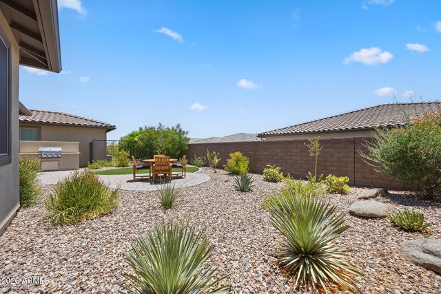 13335 W MILTON Drive, Peoria, AZ 85383