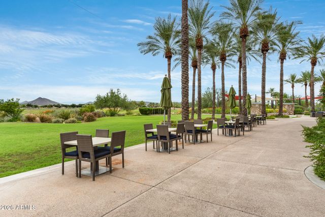 13335 W MILTON Drive, Peoria, AZ 85383