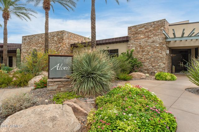 13335 W MILTON Drive, Peoria, AZ 85383