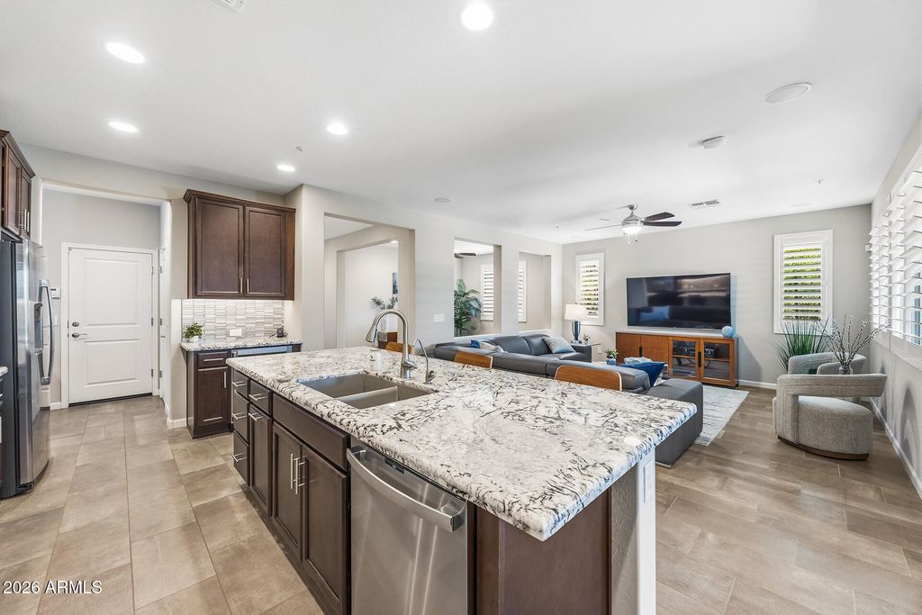 13335 W MILTON Drive, Peoria, AZ 85383 — photo 5