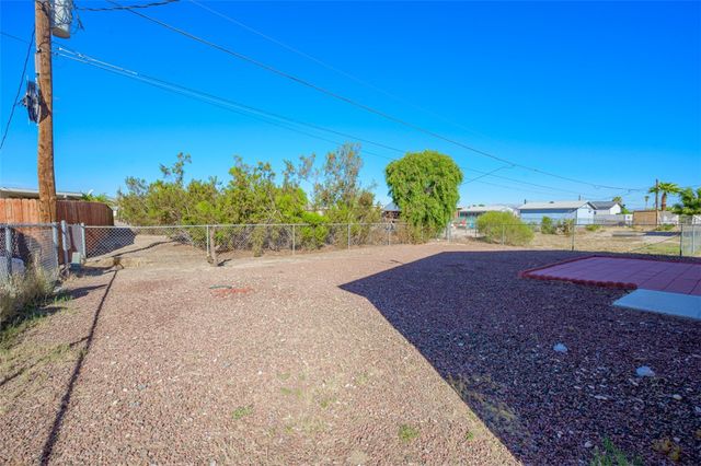 5727 S Flint, Fort Mohave, AZ 86426
