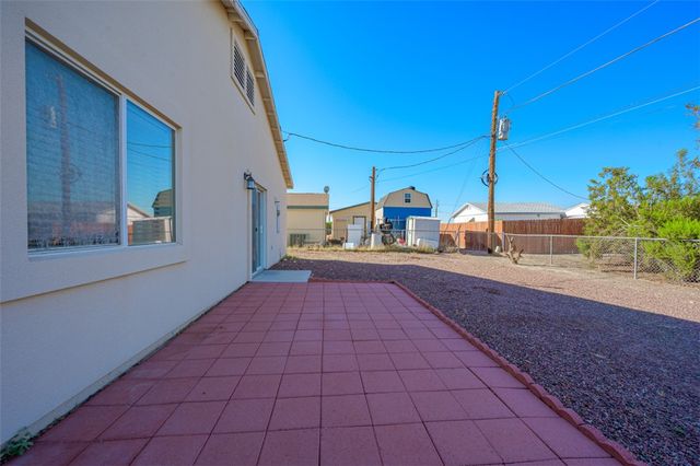 5727 S Flint, Fort Mohave, AZ 86426